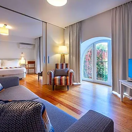 My Serviced - Principe Real 公寓式酒店 4*