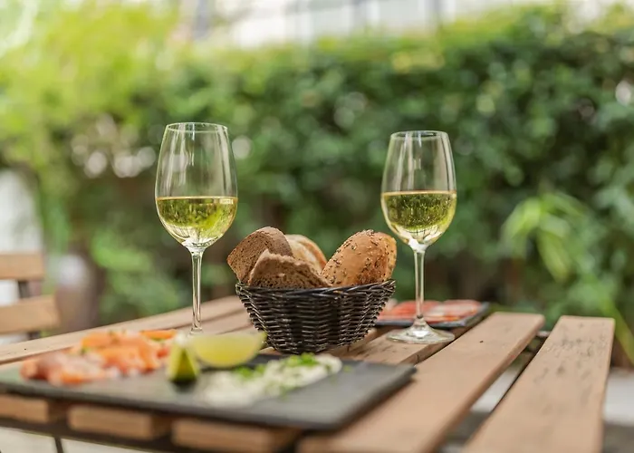 My Serviced - Principe Real Aparthotel Lisbon